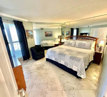 Bedroom - King