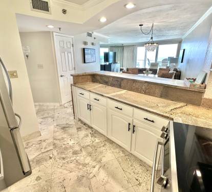 Full stocked kitchen