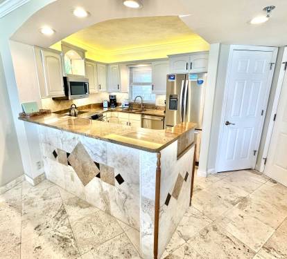 Full stocked kitchen