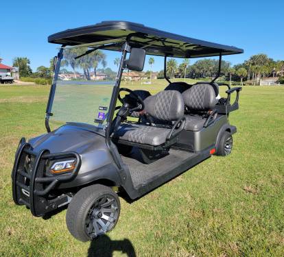 New 6-seater golf cart