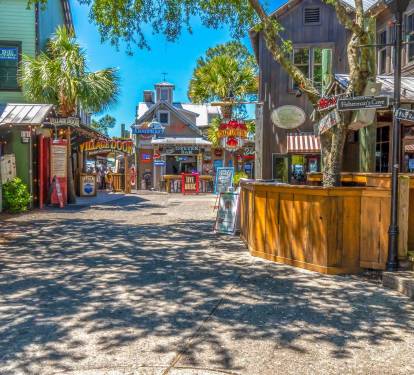 Village of Baytowne Wharf