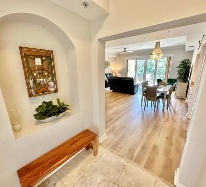 Entry way