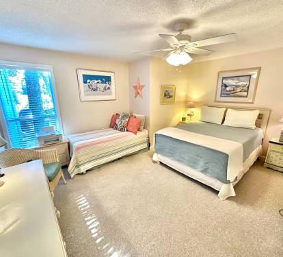 Guest Bedroom - Queen & Twin