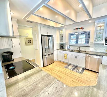 Fully stocked kitchen