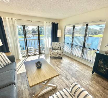 Beautiful lake views!