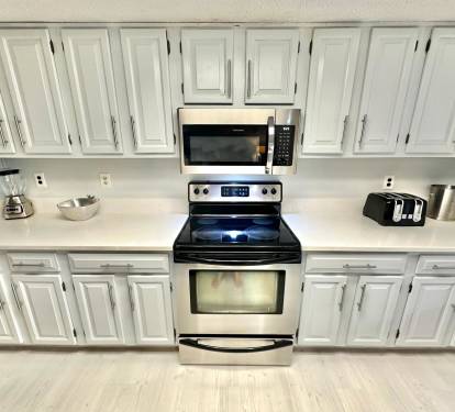Fully stocked kitchen