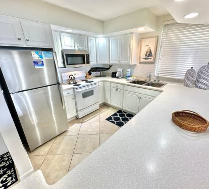 Fully stocked kitchen