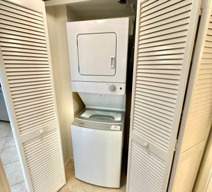 Laundry Center