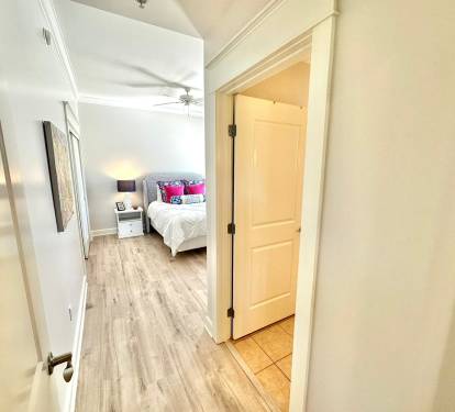 Guest Bedroom - Queen