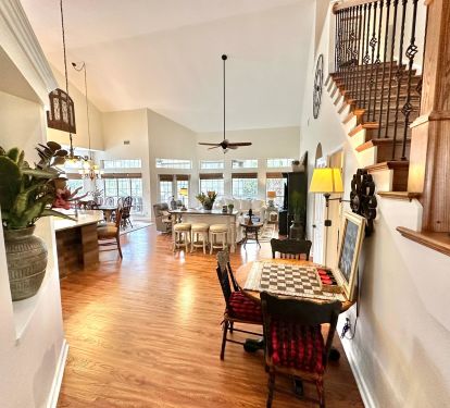 Entry way