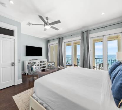 Third Floor Primary King ensuite Bath with Breathtaking Views.