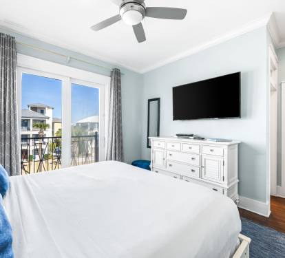 Third Floor King ensuite Bedroom