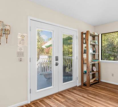 view of the front door