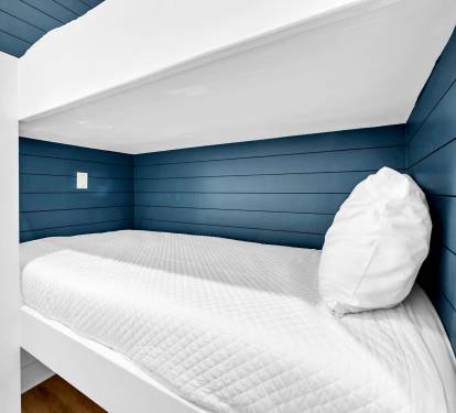 Hallway Bunks 1 Part 1