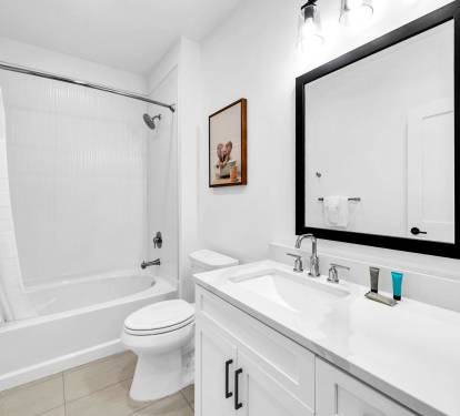 Hallway / Guest Bathroom 1 Part 1