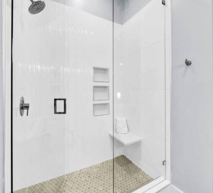 Master Bathroom 1 Part 2