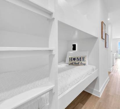 Hallway Bunks 1 Part 1