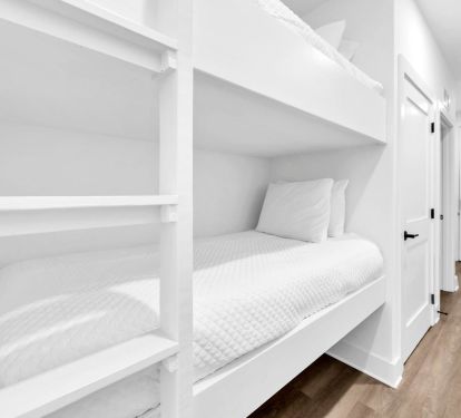 Hallway Bunks 1 Part 2