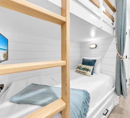 Hallway Bunks 1 Part 2