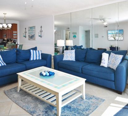 Living Room - Emerald Isle Resort 712, Okaloosa Island, Fort Walton Beach Vacation Rentals by Sunset Resort Rentals