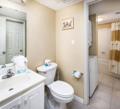 Master Bath
Gulf Dunes Resort unit 306
Fort Walton Beach Vacation Rentals