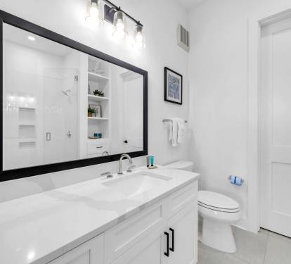 Master Bathroom 1 Part 1