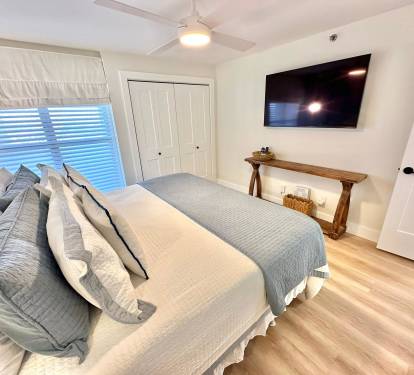 Guest Bedroom - King