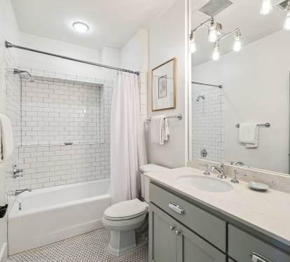 Guest Bathroom - Single Vanity + Shower/Tub Combo