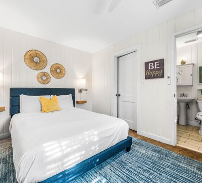 Queen Bedroom with Direct Full Bath Access