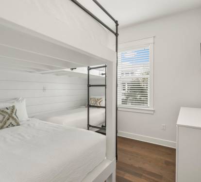 Photo #127