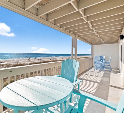 Enjoy Gulf-Front Al Fresco Dining for 6