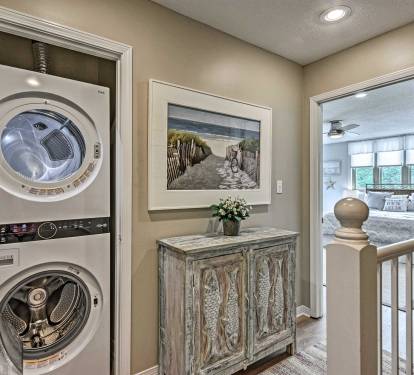 Laundry Room - Upstairs