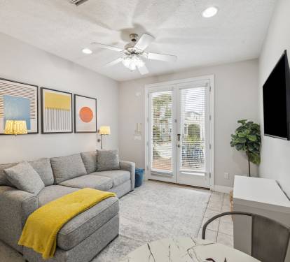 Secondary Living Area on the 1st Floor!