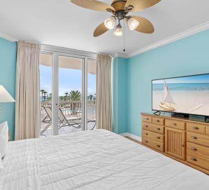 Primary Bedroom with Gulf View