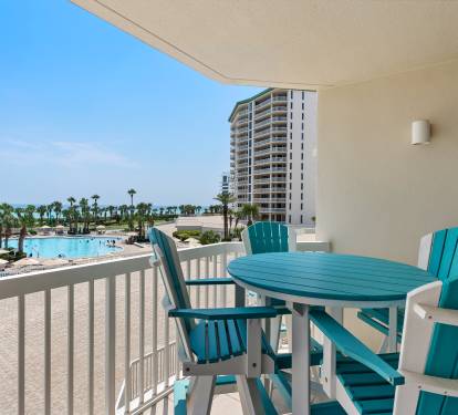Balcony Dining Area