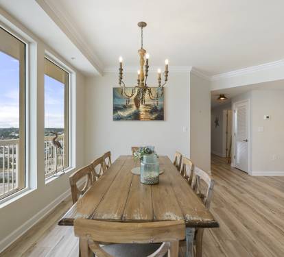 Oceanview Dining Space
