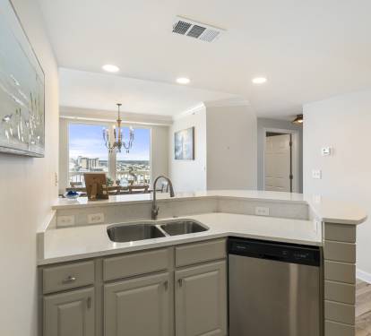 Modern Granite Kitchen