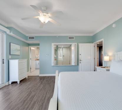 Serene King Suite