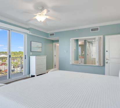 Serene King Suite