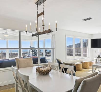 Elegant Dining Space