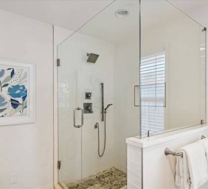Spa-Like Bath Retreat