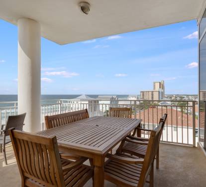 Oceanview Dining Experience