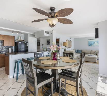 Oceanview Dining Space