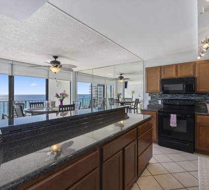 Gourmet Chef’s Kitchen
