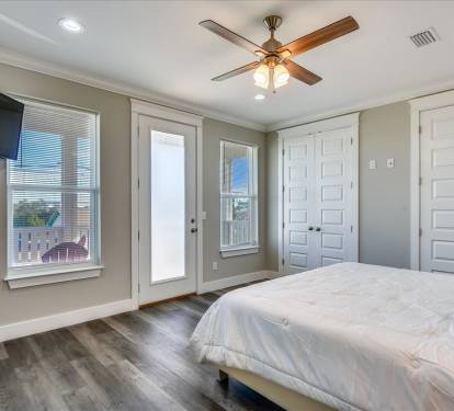 Upper Level-Primary Bedroom
