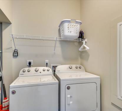 Main Level-Laundry