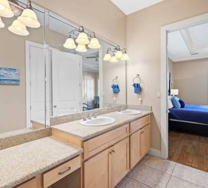 Spa-Like Luxury Bath