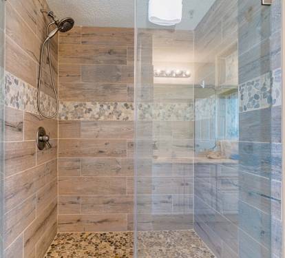 Beach Club 806A Primary Bathroom