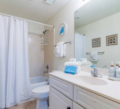 Beach Club 806A Bathroom 3
