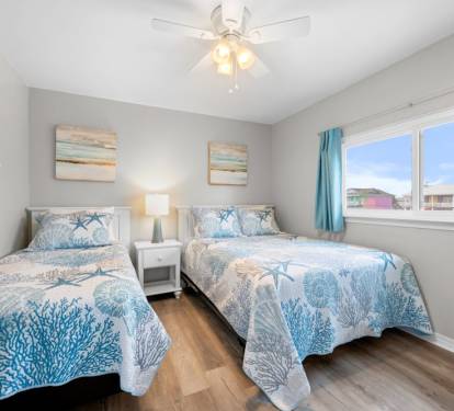 Bonhomme Richard West Bedroom 4